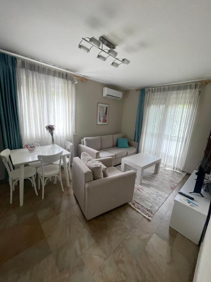 Anna'S Apartment Tirana Exteriör bild